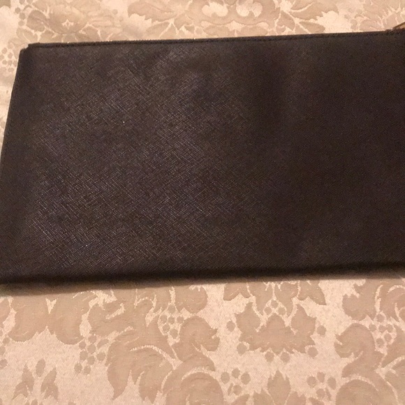 Michael Kors Clutch - Picture 3 of 4